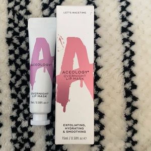 Brand NewAceology Overnight lip mask. Never worn